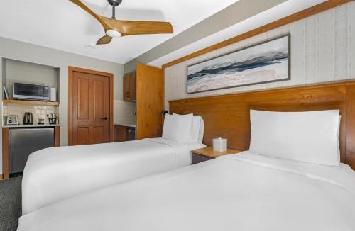 Blackcomb Hotel | Hilton Grand Vacations Club Whistler