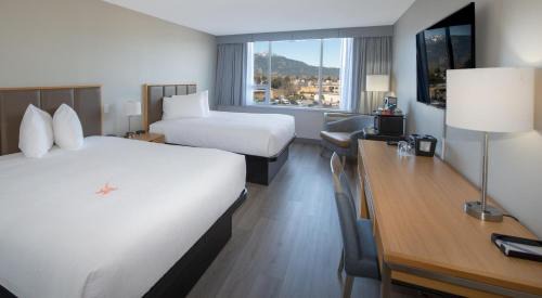 Chilliwack Proper Village West Hotel | Coast Chilliwack Hotel by APA