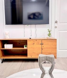 Southwest Calgary Apartment | Stylish Private Suite, Free Parking and Wi-Fi
