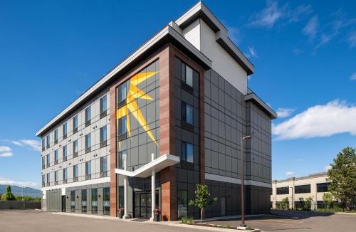 Dilworth Mountain Estates Hotel | La Quinta Inn & Suites by Wyndham Kelowna BC