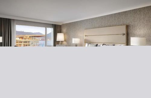 Coal Harbour Hotel | Fairmont Waterfront