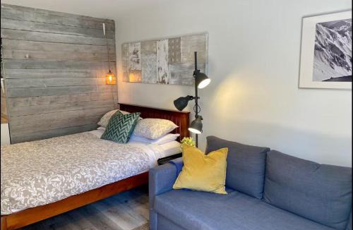 Whistler Creekside Apartment | Whistler Resort Club Cozy Studio by Outpost Whistler