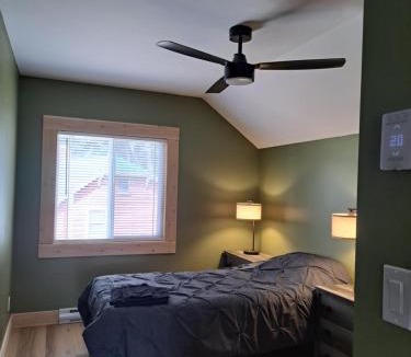 Squamish-Lillooet Regional District House | Bralorne Suites & rooms