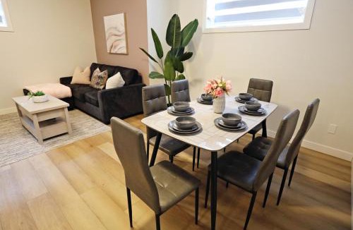 North Central Edmonton House | Downtown Suite King Beds Long Stays Disney