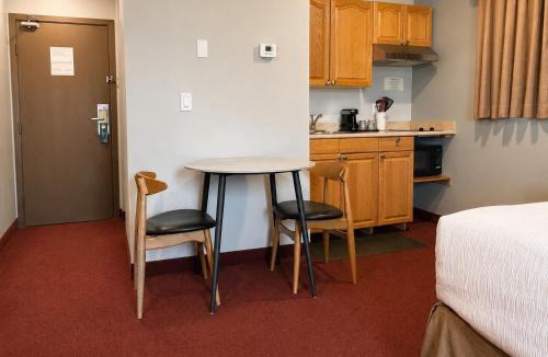 Vernon Hotel | Quality Inn & Suites