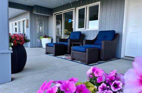 West Kelowna Estates Bed & Breakfast | Lake and the City Bed and Breakfast