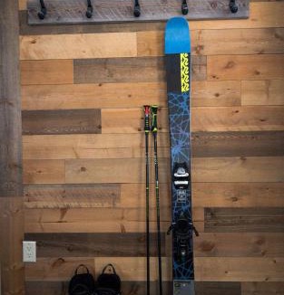 Silver Star Mountain Apartment | Arnica Chalet 2bd 2bath Ski In Out Silver Star