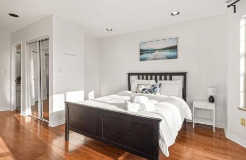Fraserview Apartment | 5BR Cozy Home Near Airport & Richmond