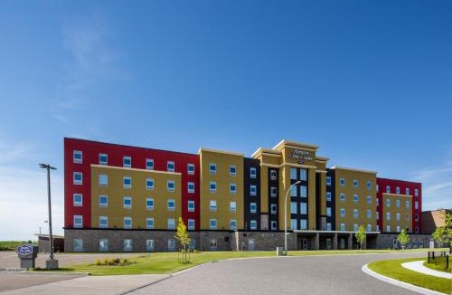 Northwest Edmonton Hotel | Hampton Inn & Suites Edmonton St. Albert, Ab