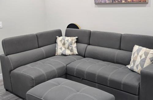 Southeast Calgary Apartment | Cozy 2 Bedroom basement Suite
