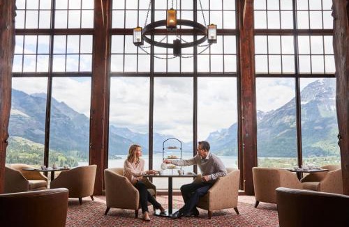 Waterton Park Hotel | Prince of Wales Hotel