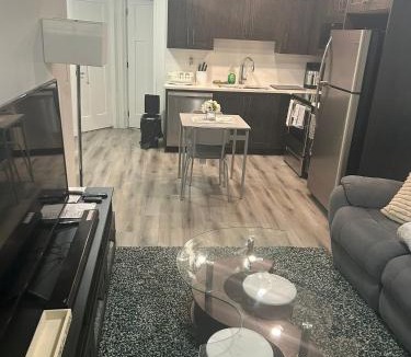 Southeast Calgary Apartment | Cozy Family Suite - Avail for Long Stay