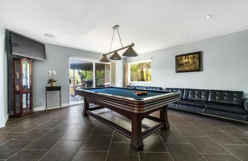 West Vancouver Villa | Ocean View Villa Indoor Pool Theater 5BR