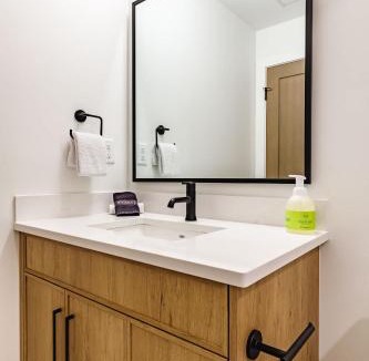 Teepee Town House | Aurora Lite - Brand new suite with private entrance