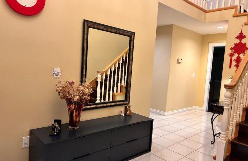 Coquitlam Bed & Breakfast | Sandy's Sweet Home