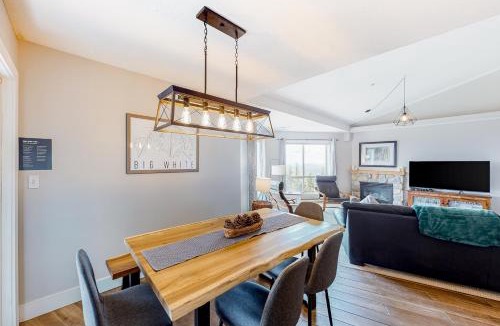 Big White Ski Resort Apartment | Hilltop Hideaway Condo - Legacy 401A