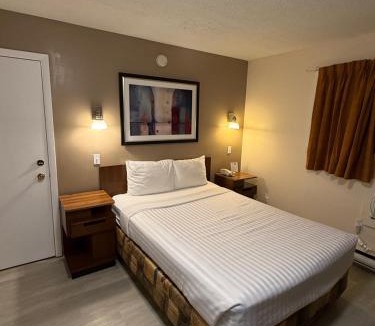 Rutland Hotel | Canadas Best Value Inn Kelowna