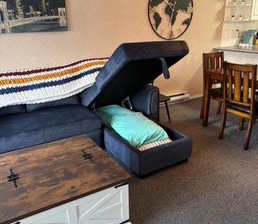 East Kootenay Apartment | Cozy getaway with a view!