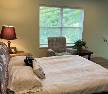 Regional District of Nanaimo Apartment | Wellington House