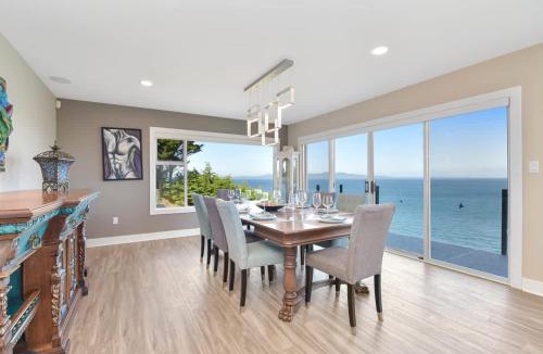 Gordon Head House | Oceanfront Oasis