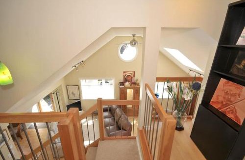Sidney House | Heron View Cottage by EMR Vacation Rentals