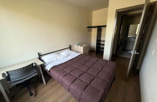 South Pandosy Apartment | Residence & Conference Centre - Kelowna