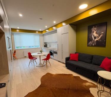 Rossland Apartment | The Powder Room - Ski-In Ski-Out Studio Suite at RED Mountain, Rossland
