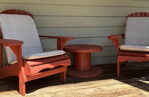 Shawnigan Lake House | Pet friendly Family home in Shawnigan Lake