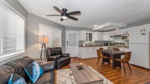 Saanich West Apartment | Knockan Hill Rentals - Ground Floor Suite