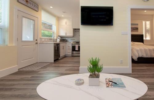 Sidney Apartment | Sidney Solace 1BR Suite Minutes from Waterfront
