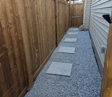 West Edmonton Apartment | Modern 1BRM Private Suite - Free Parking- Near Henday - Pets Welcome