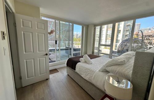 Downtown Vancouver Apartment | Penthouses of Beach Ave