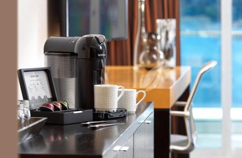 Inner Harbour Hotel | Inn at Laurel Point