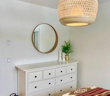 Golden Apartment | The White House