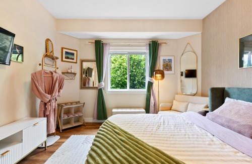Courtenay House | The Ferns Guesthouse
