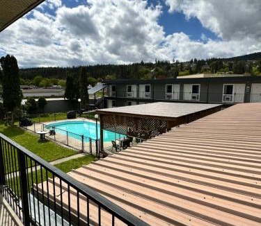 Enderby Hotel | Fortunes Landing Motor Inn
