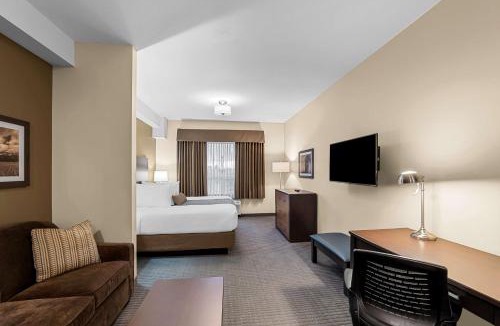 Lacombe Hotel | Best Western Plus Lacombe Inn and Suites
