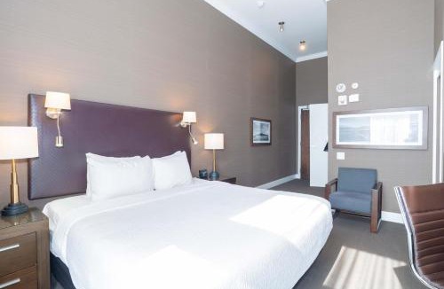 City Centre Hotel | Sandman Signature Kamloops Hotel