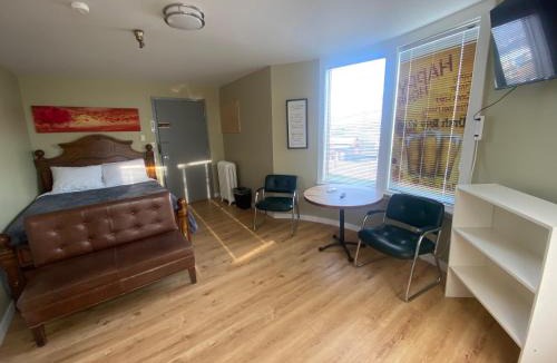 Merritt Hotel | Coldwater Hotel