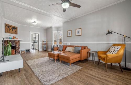 Drumheller House | Dinos Last Post - Family Friendly 4 Bedrooms