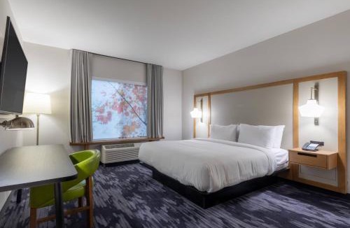 Salmon Arm Hotel | Fairfield Inn & Suites by Marriott Salmon Arm