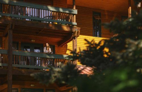 Lake Louise Hotel | Post Hotel & Spa