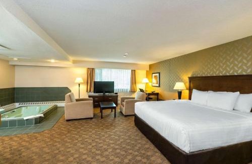 Quesnel Hotel | Prestige Riverside Lodge Quesnel