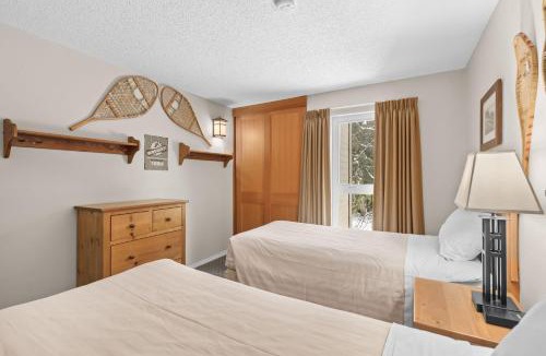 Whistler Village Hotel | Tantalus Resort Lodge