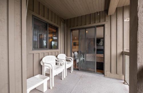 Blueberry Hill House | Greyhawk by Outpost Whistler