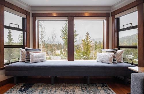 Blueberry Hill House | Greyhawk by Outpost Whistler
