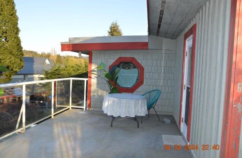 Comox Bed & Breakfast | Estuary House Reflexology B&B