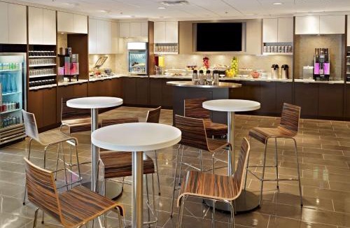 Southside Hotel | Wyndham Edmonton Hotel and Conference Centre