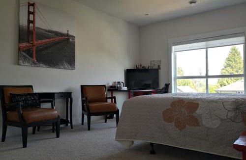 White Rock Bed & Breakfast | DELOVELY B&B