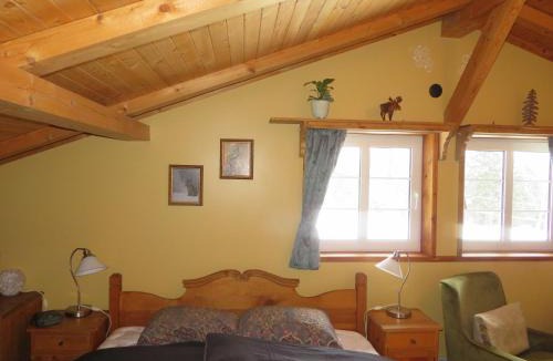 East Kootenay Bed & Breakfast | Alpenglow Bed and Breakfast